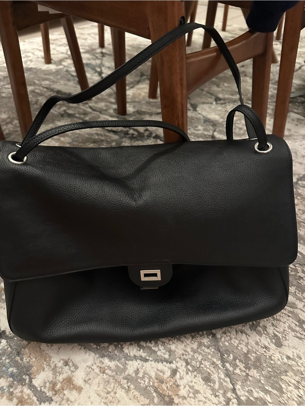 Classic Black Leather maxi flap Shoulder Bag - Sleek Everyday Carry